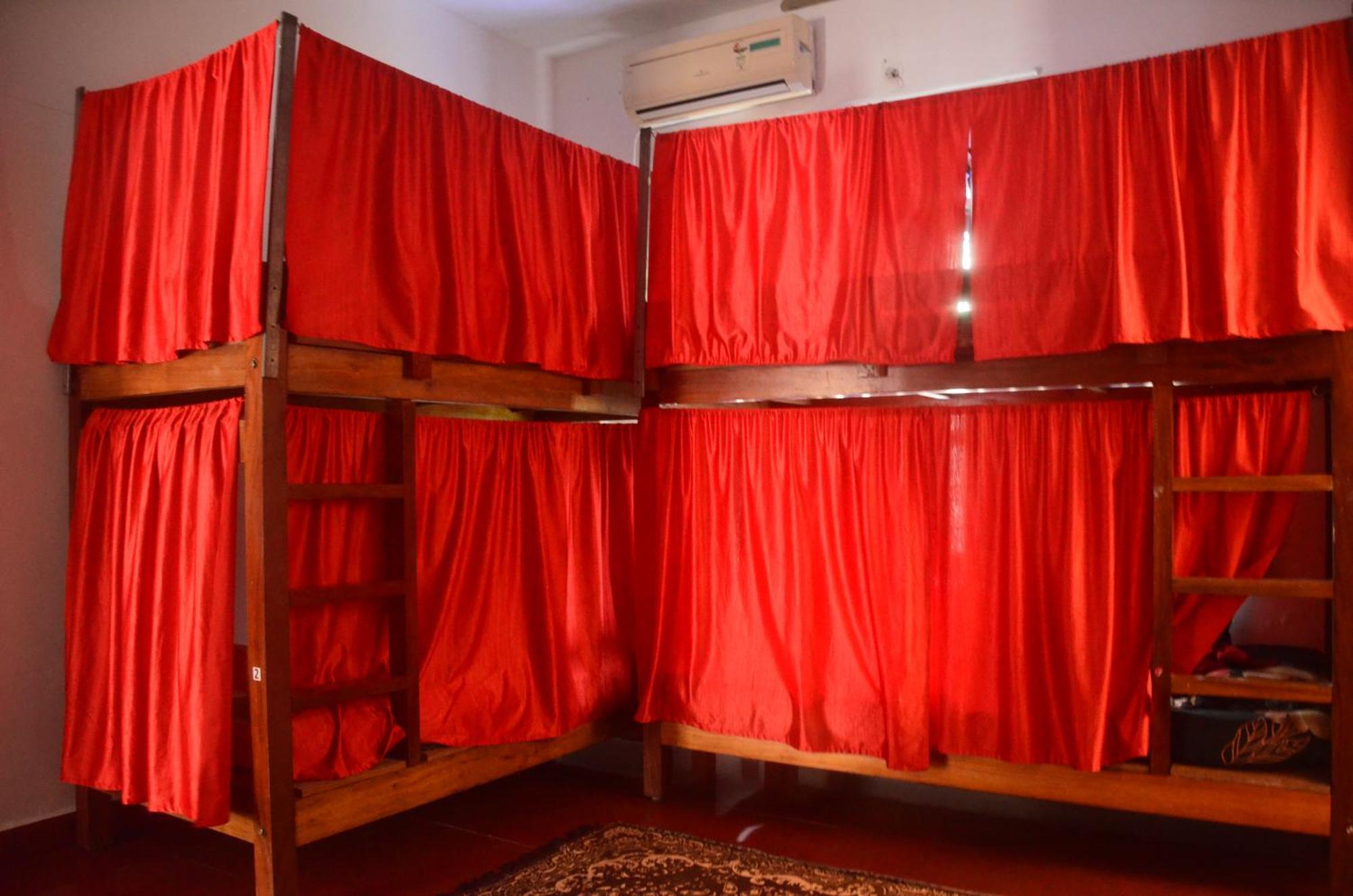 Hostel Hostelexp, - A Beach Town *